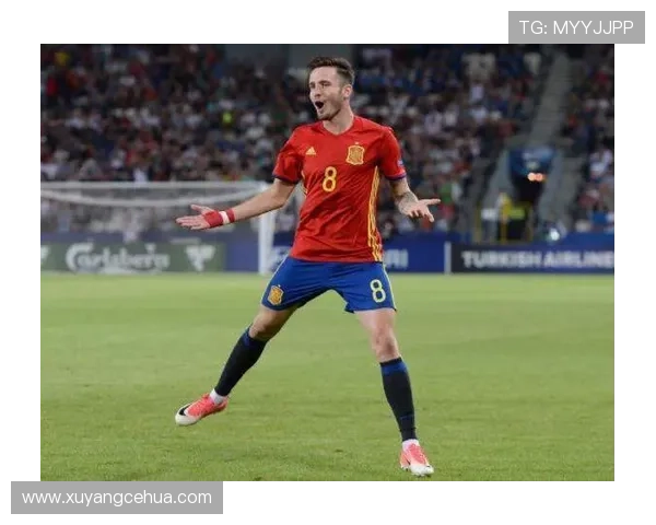 博格巴比赛阅读能力持续提升，中场组织表现稳健